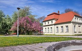 Gaestehaus Schloss Plaue